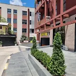 Albania Haven 20b * Tirana