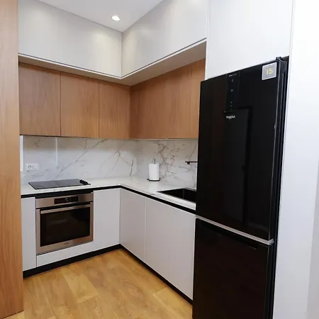 Appartamento Luxury Garden Building Tirana Apartament 20Th Floor