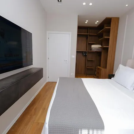 Appartamento Luxury Garden Building Tirana Apartament 20Th Floor *