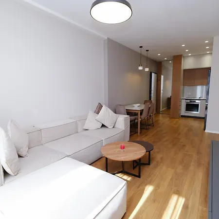 Luxury Garden Building Tirana Apartament 20Th Floor *