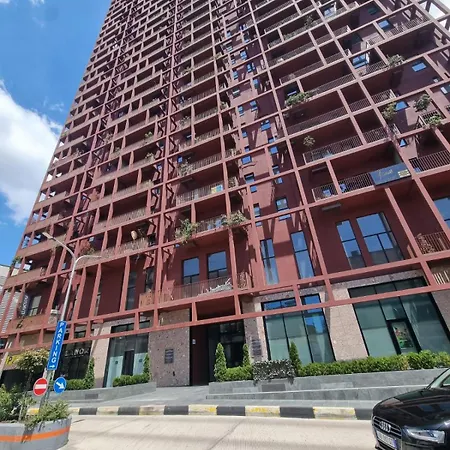 Luxury Garden Building Tirana Apartament 20Th Floor
